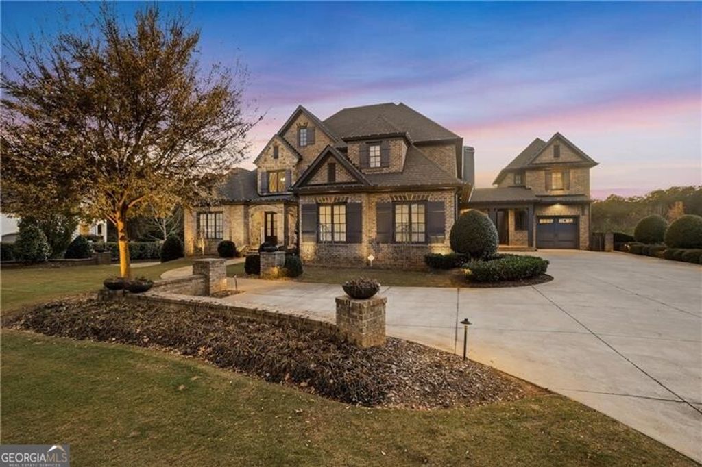 Photo of 16138 Belford Drive, Milton, GA 30004 (MLS # 10733845)