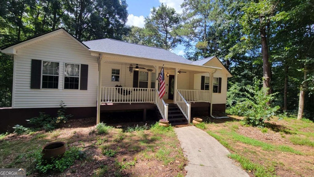 Photo of 5131 Deer Path Ln, Gainesville, GA 30507 (MLS # 10826979)