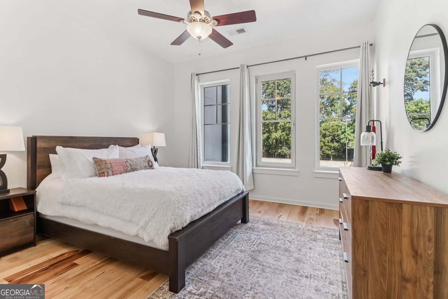 VILLAGE PLACE BROOKHAVEN - Residential