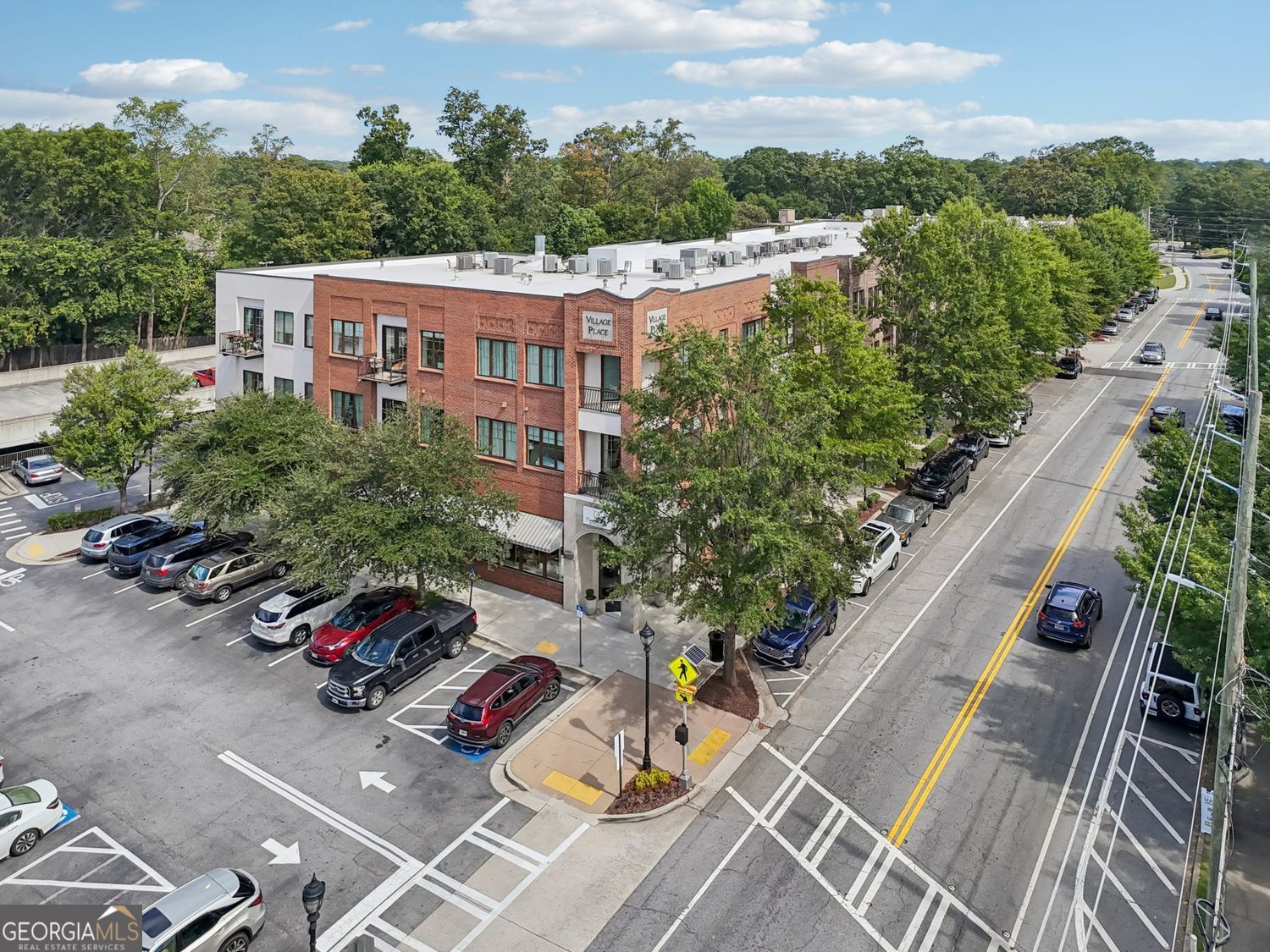 VILLAGE PLACE BROOKHAVEN - Residential