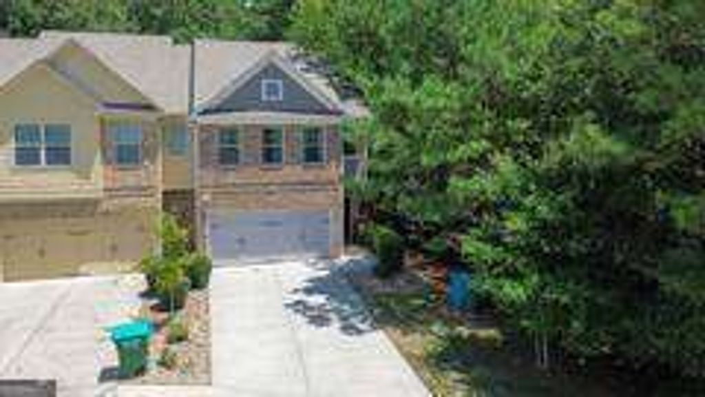 Photo of 1547 Paxton Drive SW, Lilburn, GA 30047 (MLS # 10717110)
