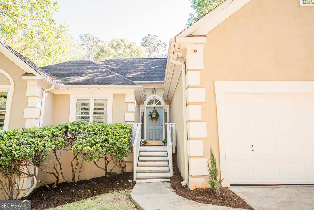305 Ashville CT