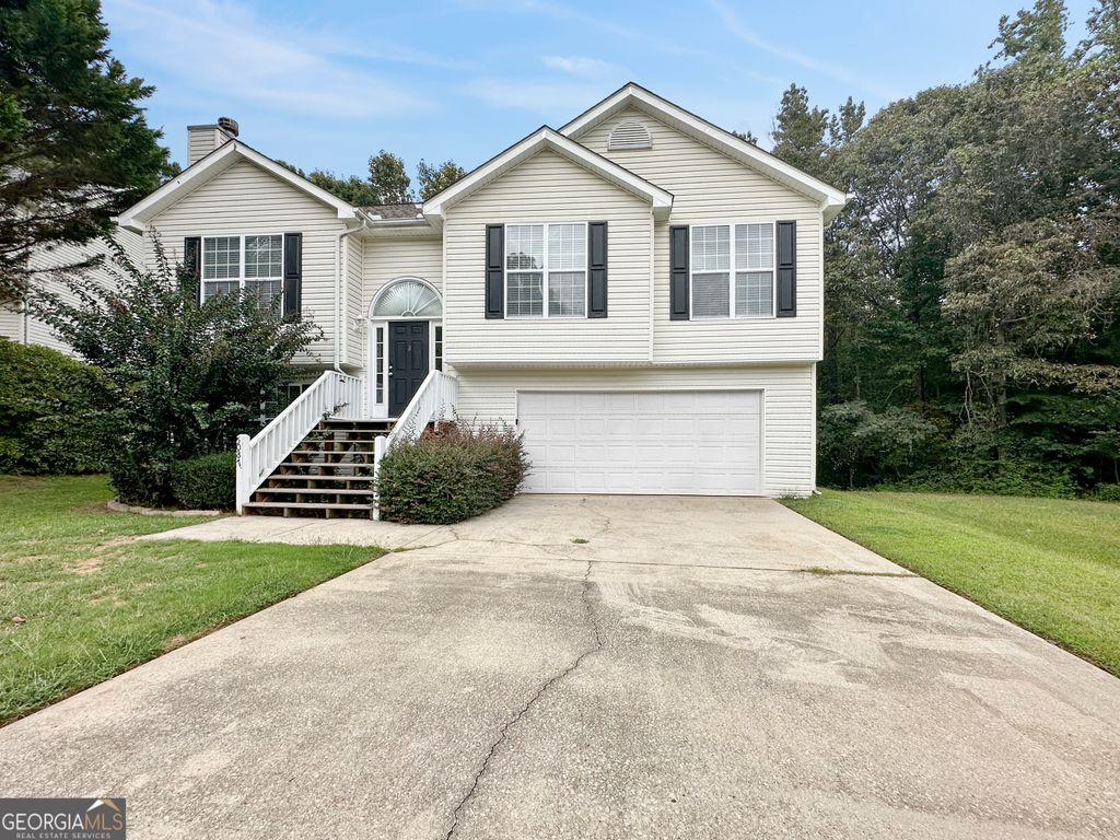Photo of 5087 Limerick Lane, Flowery Branch, GA 30542 (MLS # 10766692)