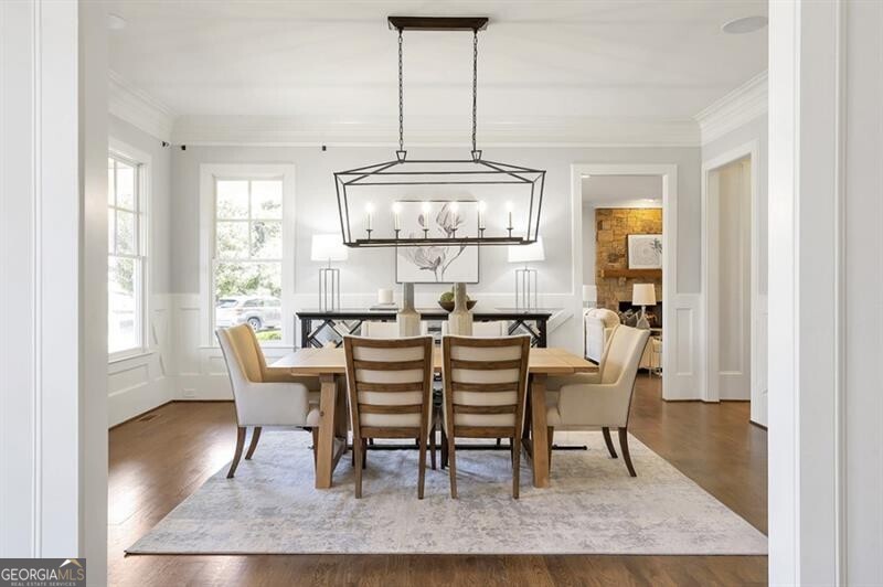 Milton, Georgia 30004, United States, 7 Bedrooms Bedrooms, ,8 BathroomsBathrooms,Residential,Pending,78389