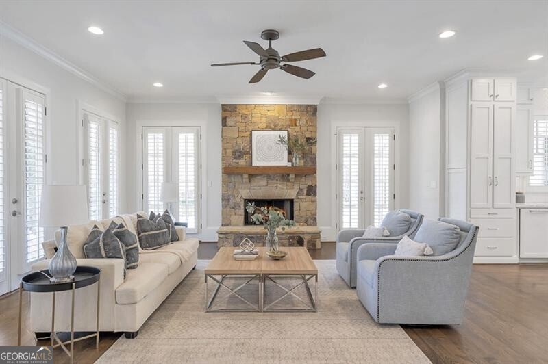 Milton, Georgia 30004, United States, 7 Bedrooms Bedrooms, ,8 BathroomsBathrooms,Residential,Pending,78389