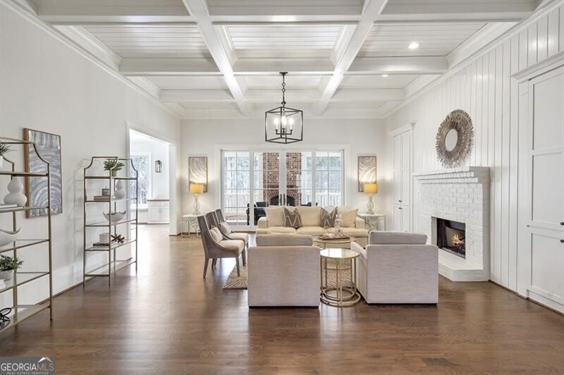 Milton, Georgia 30004, United States, 7 Bedrooms Bedrooms, ,8 BathroomsBathrooms,Residential,Pending,78389