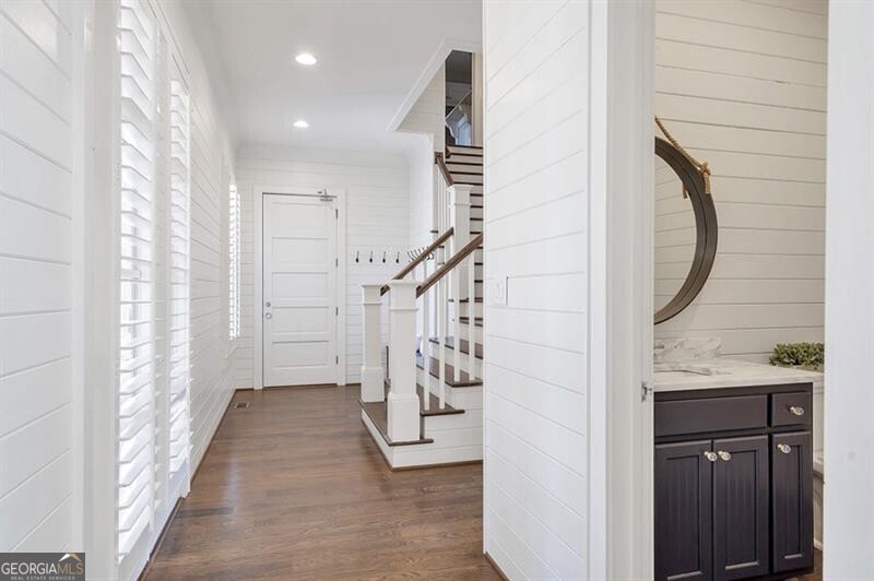 Milton, Georgia 30004, United States, 7 Bedrooms Bedrooms, ,8 BathroomsBathrooms,Residential,Pending,78389