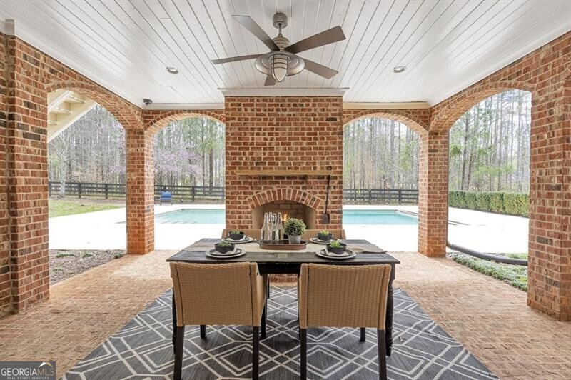 Milton, Georgia 30004, United States, 7 Bedrooms Bedrooms, ,8 BathroomsBathrooms,Residential,Pending,78389