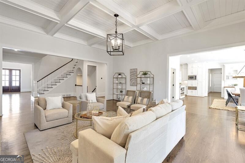 Milton, Georgia 30004, United States, 7 Bedrooms Bedrooms, ,8 BathroomsBathrooms,Residential,Pending,78389