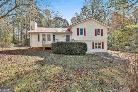 A home in Newnan