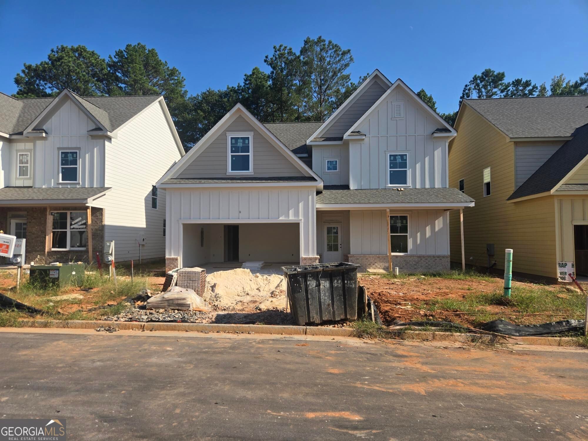 1172 Homepark CIR