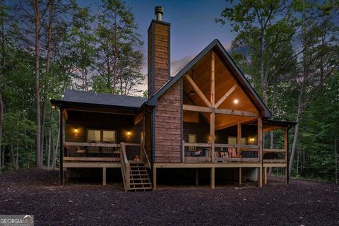 A home in Mccaysville