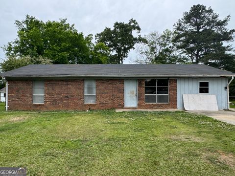 Photo of 19 Lindsey Drive NW, Rome, GA 30165 (MLS # 10756087)