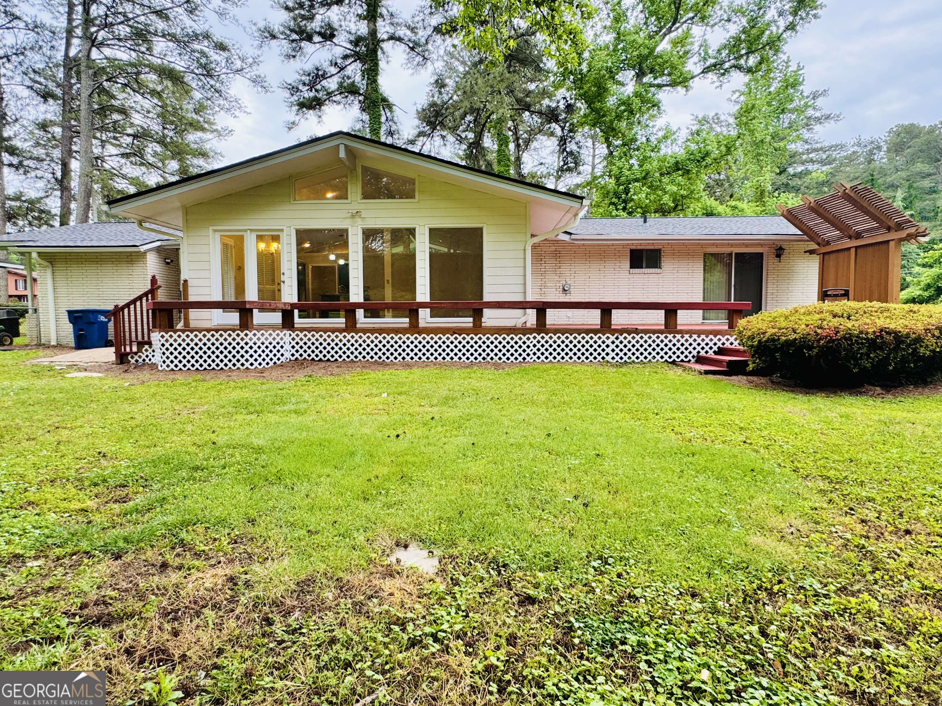 3785 Village DR