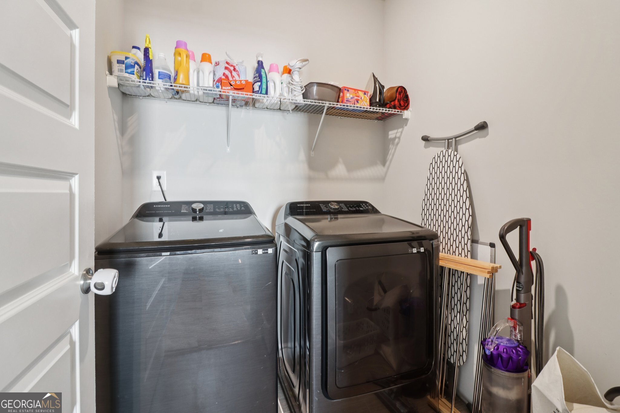 Chastain Overlook - Residential Lease