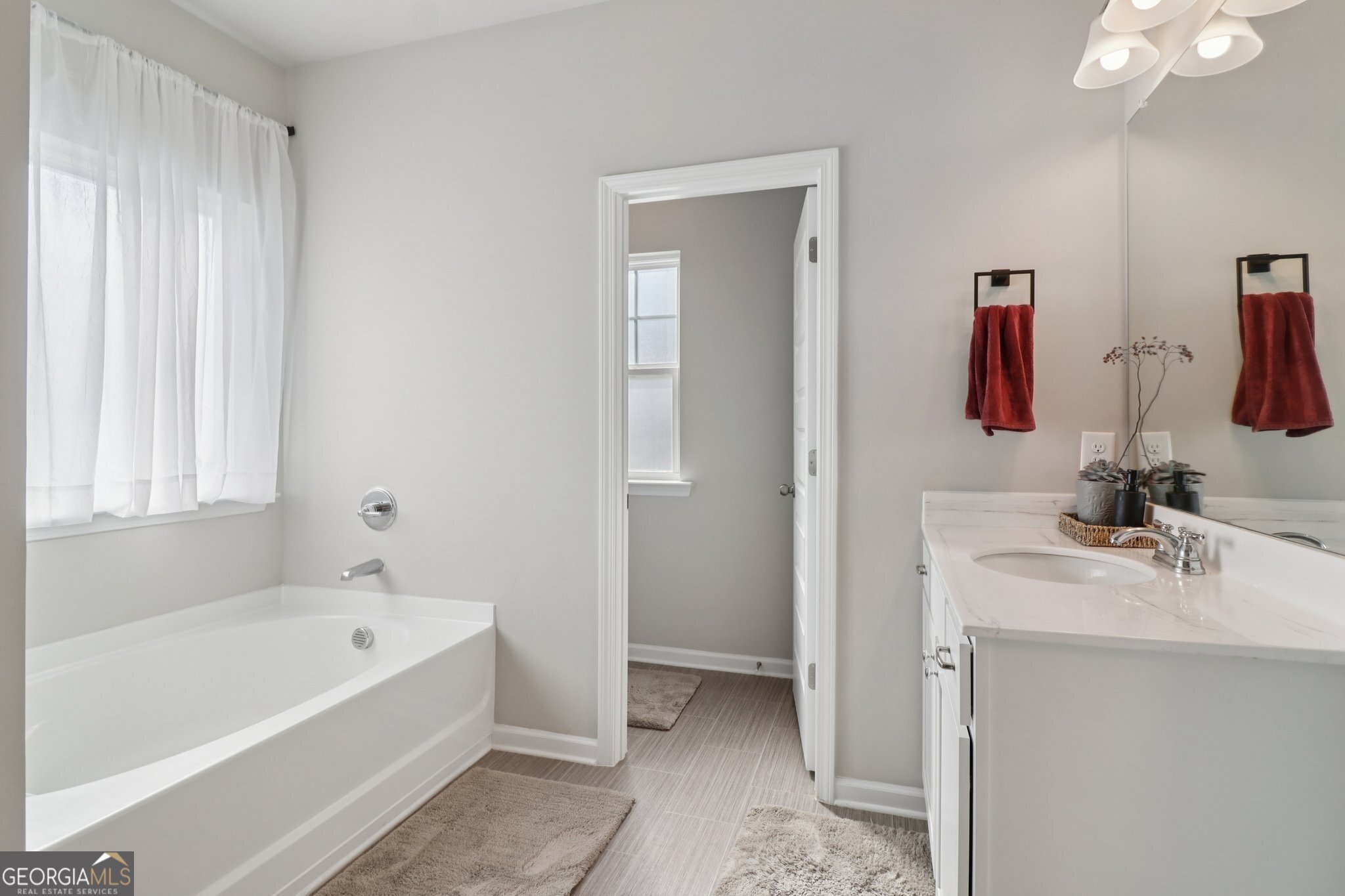 Chastain Overlook - Residential Lease