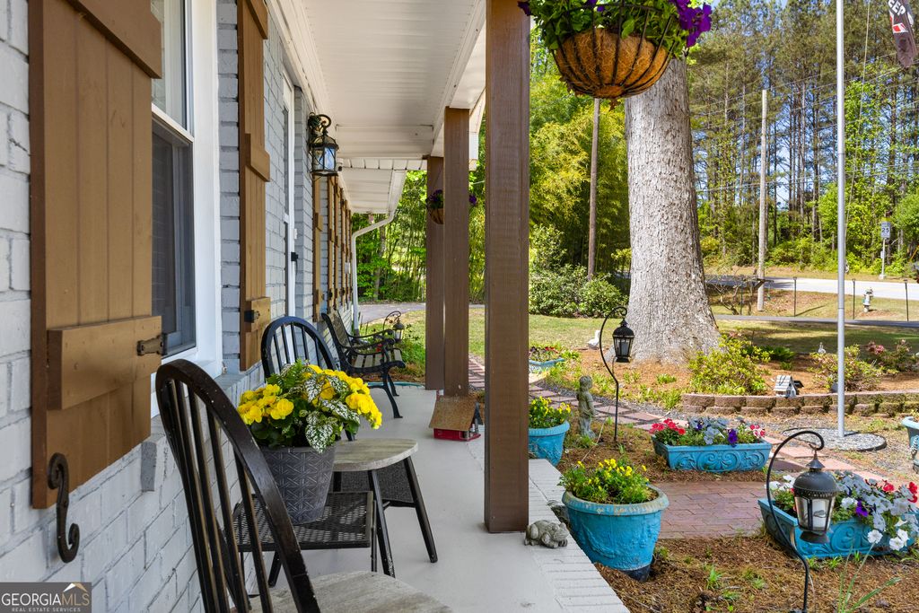 Photo of 175 Hart Road, Dallas, GA 30157 (MLS # 10735007)