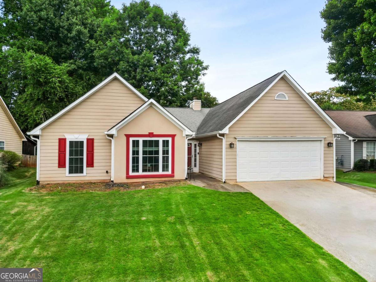 255 Paris DR