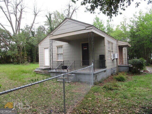 Photo of 3874 Myrtle Court, Macon, GA 31206 (MLS # 10822308)