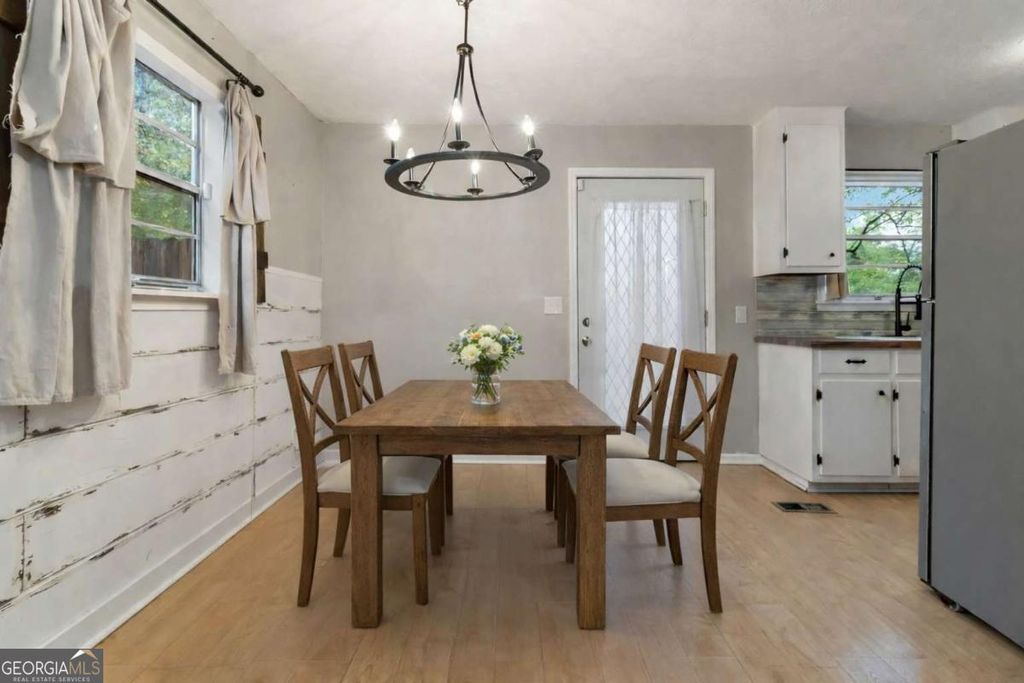 Photo of 7 Valley View Drive, Cartersville, GA 30120 (MLS # 10690899)