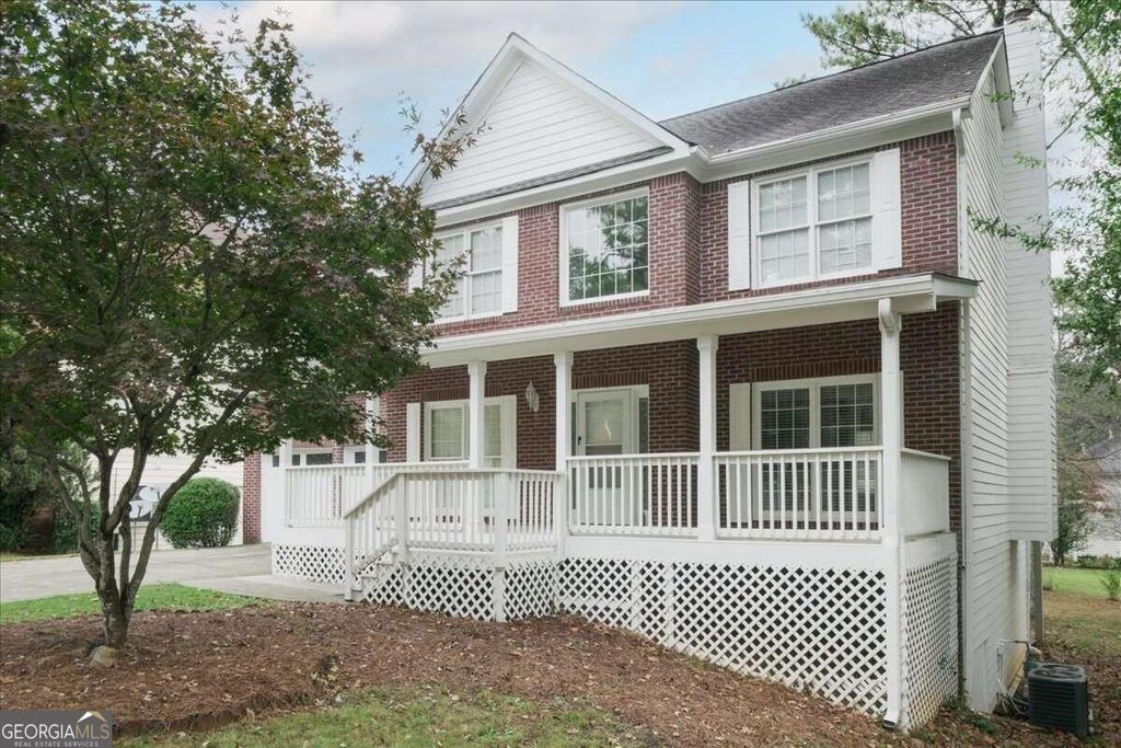 Photo of 4085 Pineset Drive, Alpharetta, GA 30022 (MLS # 10803958)