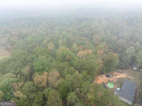 A home in Dry Branch