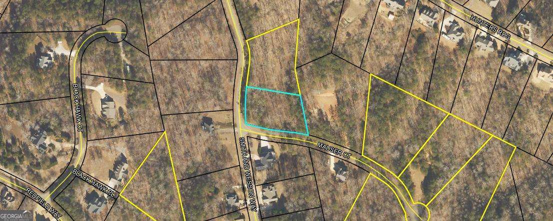Beautiful corner lot within Hunter's Ridge! Bring your builder to this established neighborhood with no HOA! This awesome basement lot has amazing seasonal views. This neighborhood is minutes from downtown Jasper, schools, and shopping.