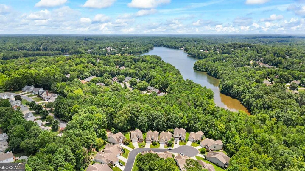 Photo of 132 Sea Island Drive, Peachtree City, GA 30269 (MLS # 10814000)