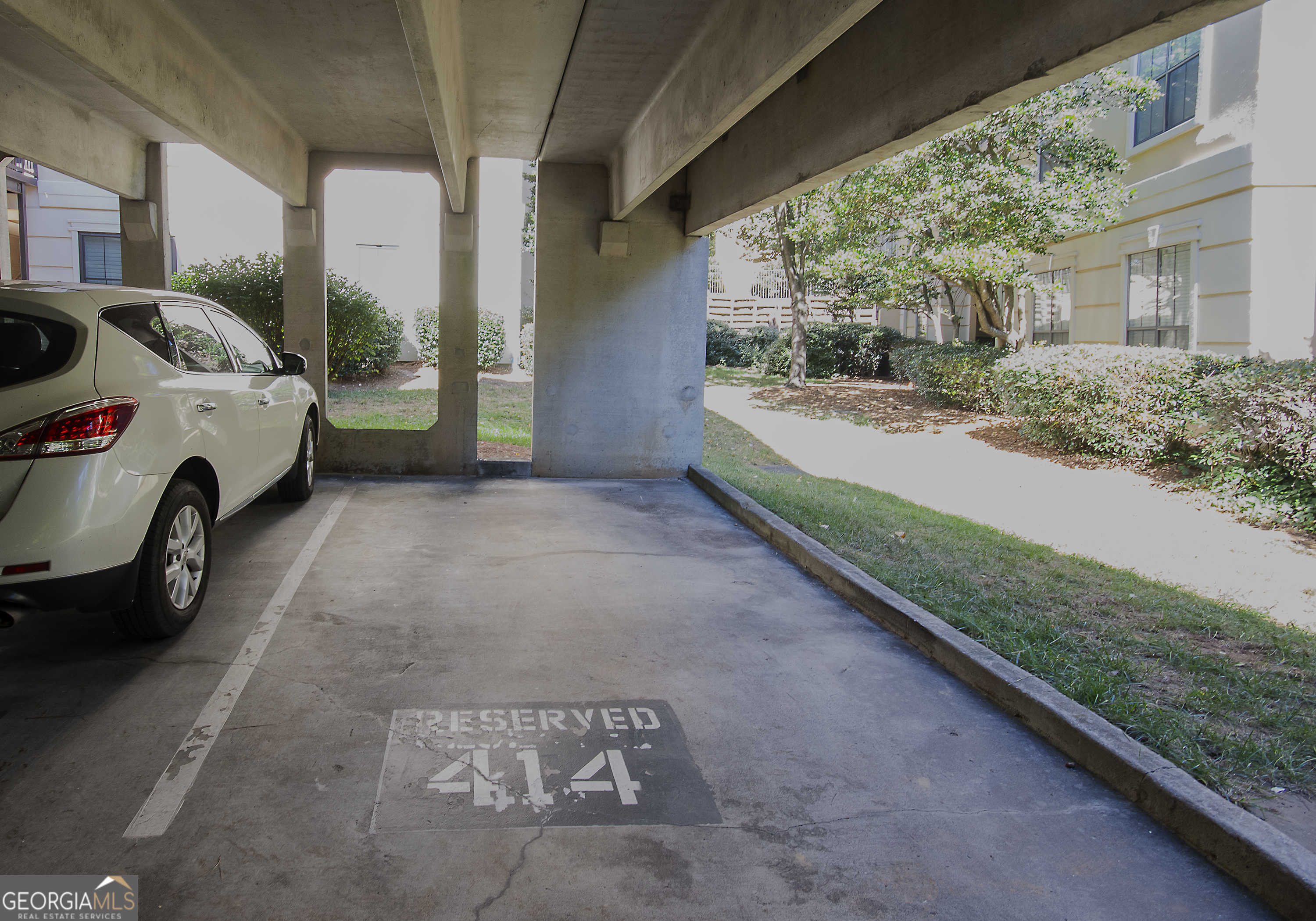Peachtree Place - Residential