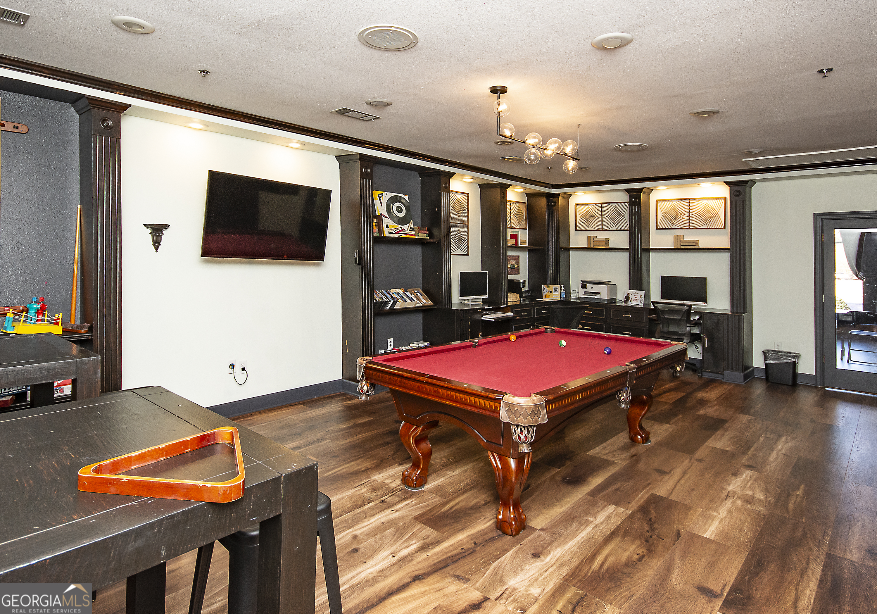 Peachtree Place - Residential