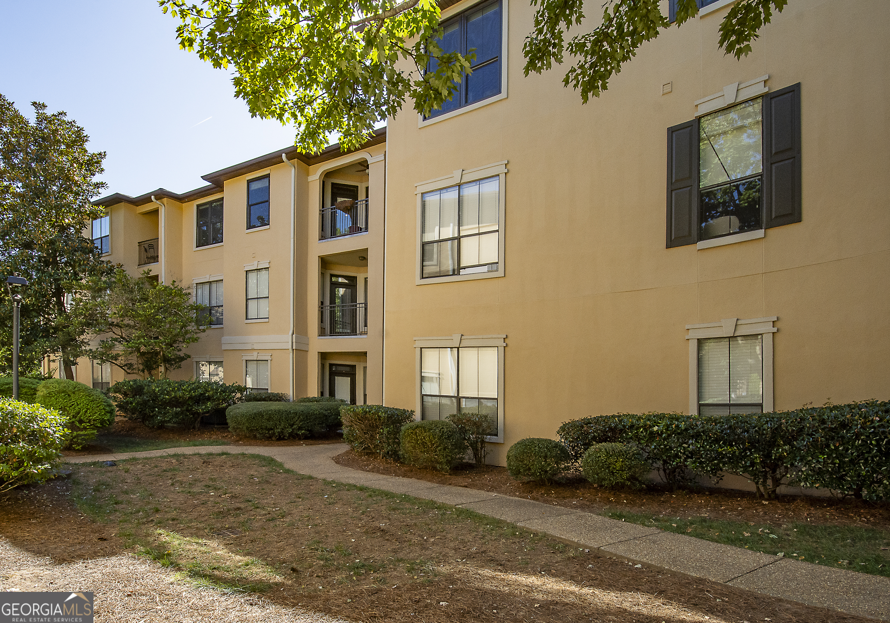 Peachtree Place - Residential