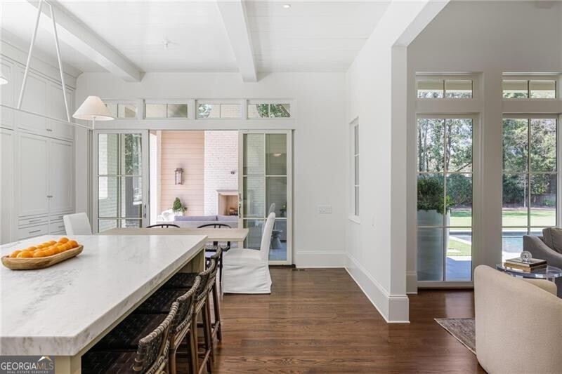 Tuxedo Park - Residential
