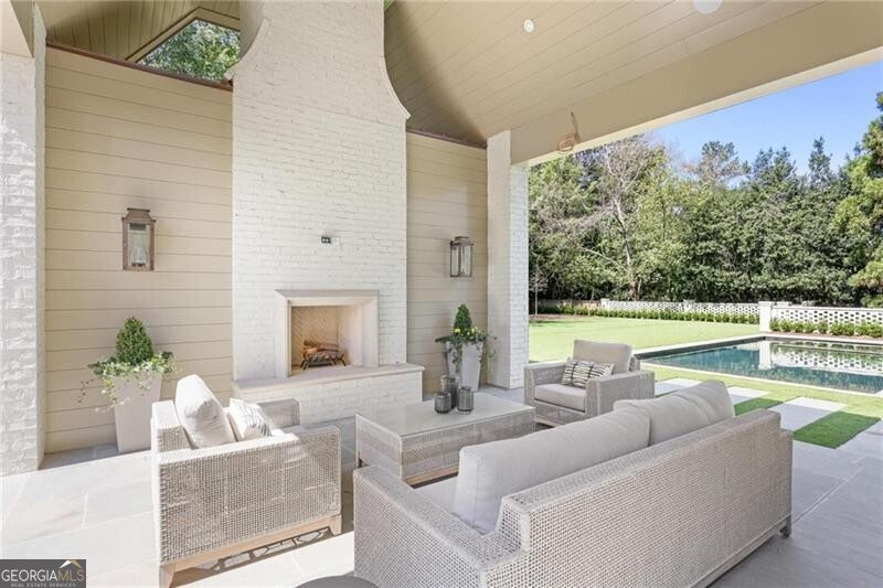 Tuxedo Park - Residential