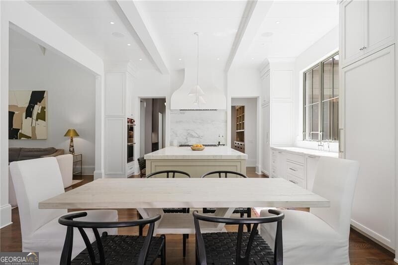 Tuxedo Park - Residential