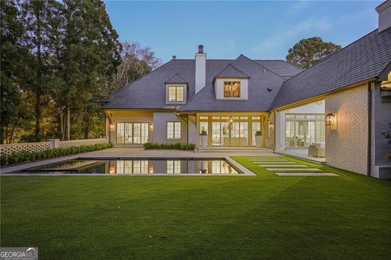 Tuxedo Park - Residential