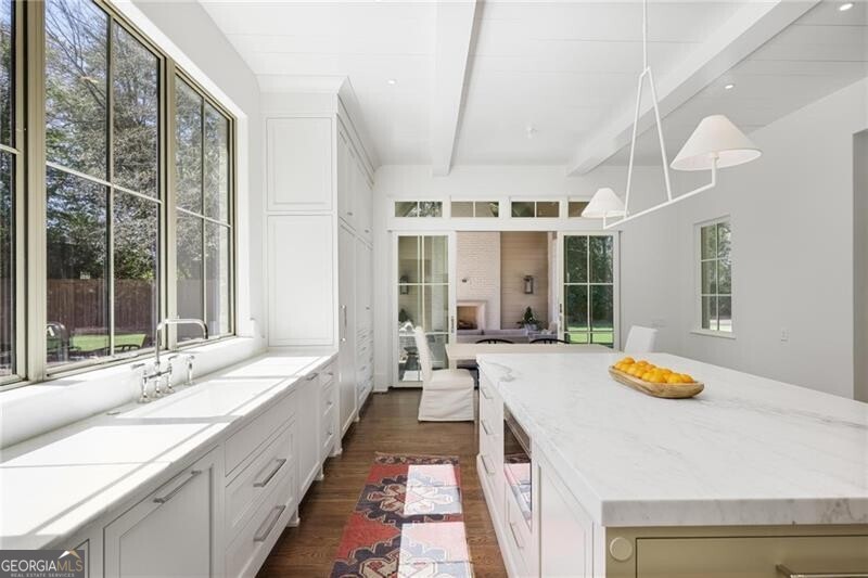 Tuxedo Park - Residential