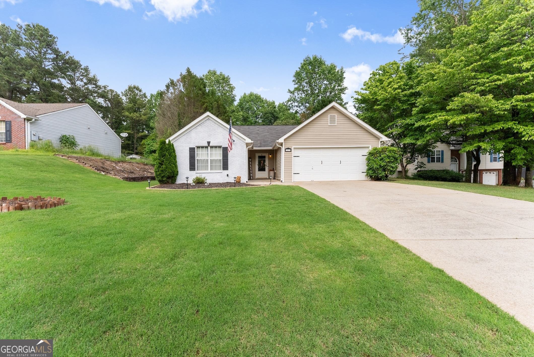 7277 Plum Creek DR