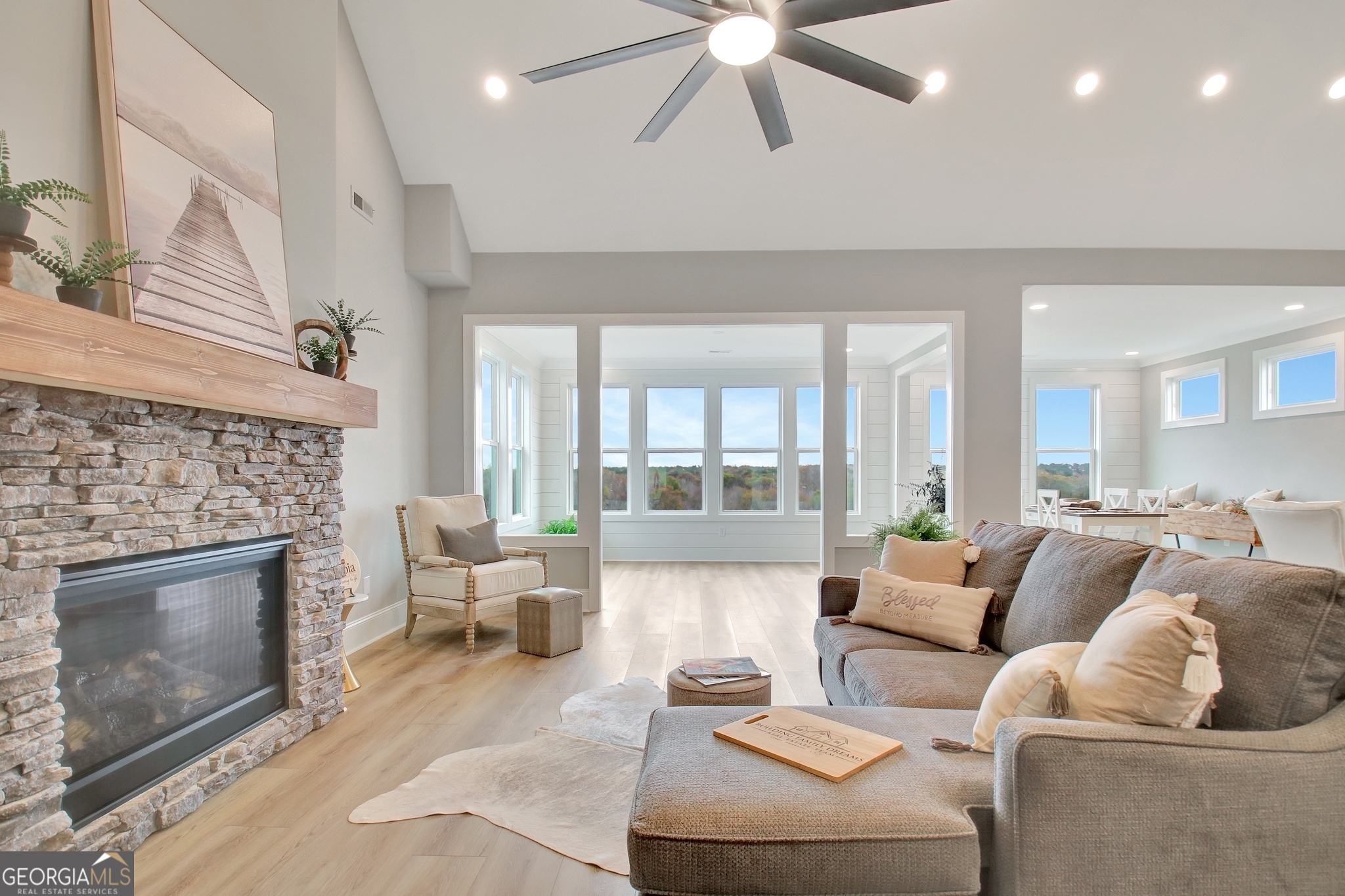 55 Crest Haven CT