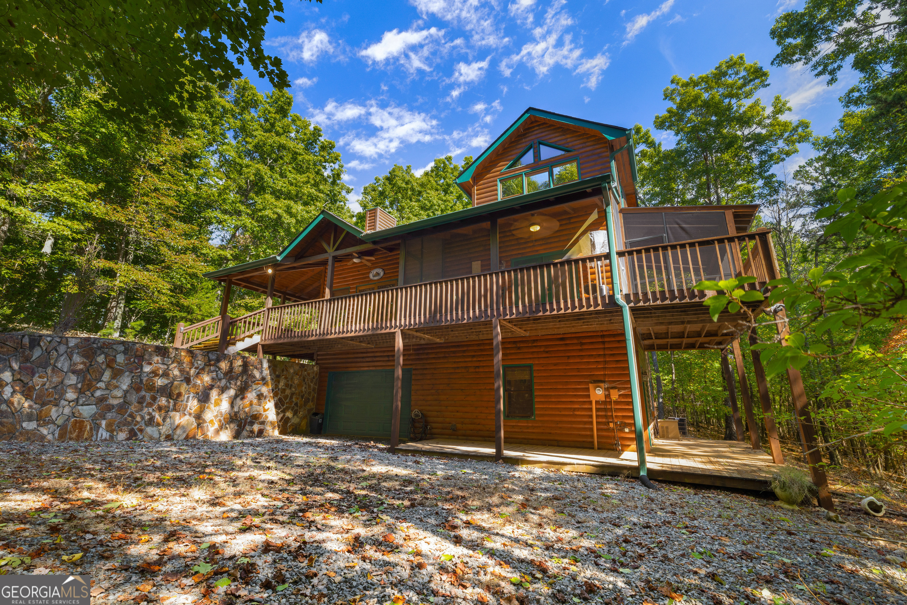 380 Oak Ridge Way