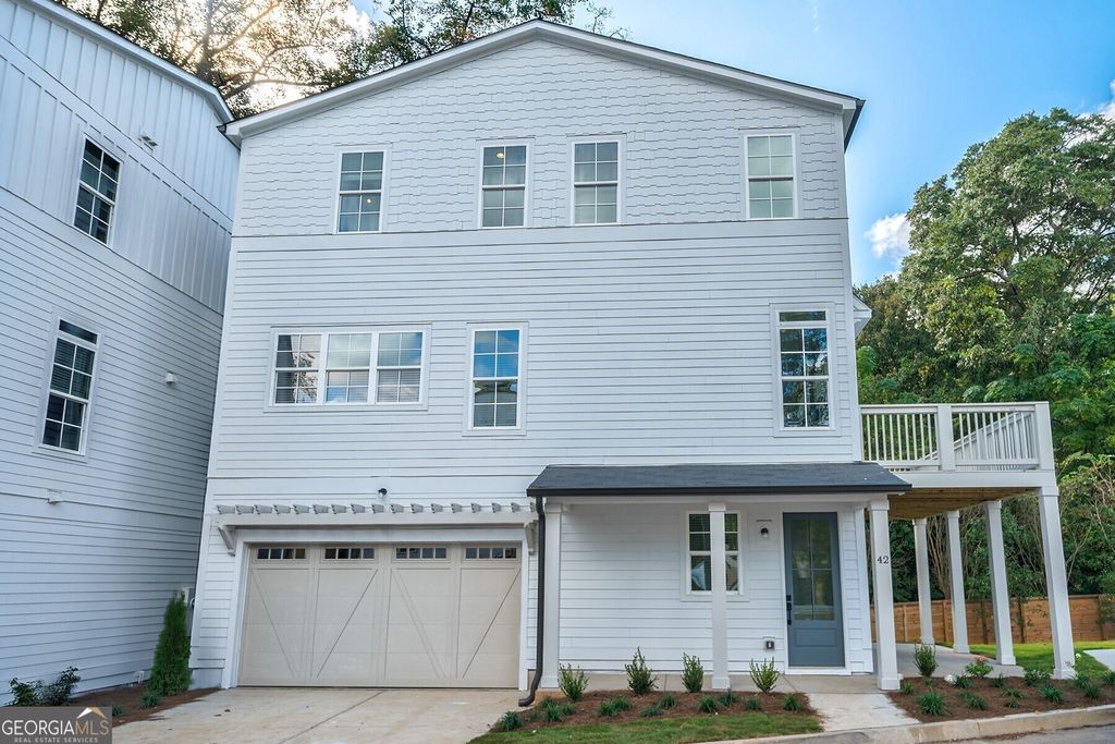 Photo of 42 Becker Place NW, Atlanta, GA 30307 (MLS # 10703306)