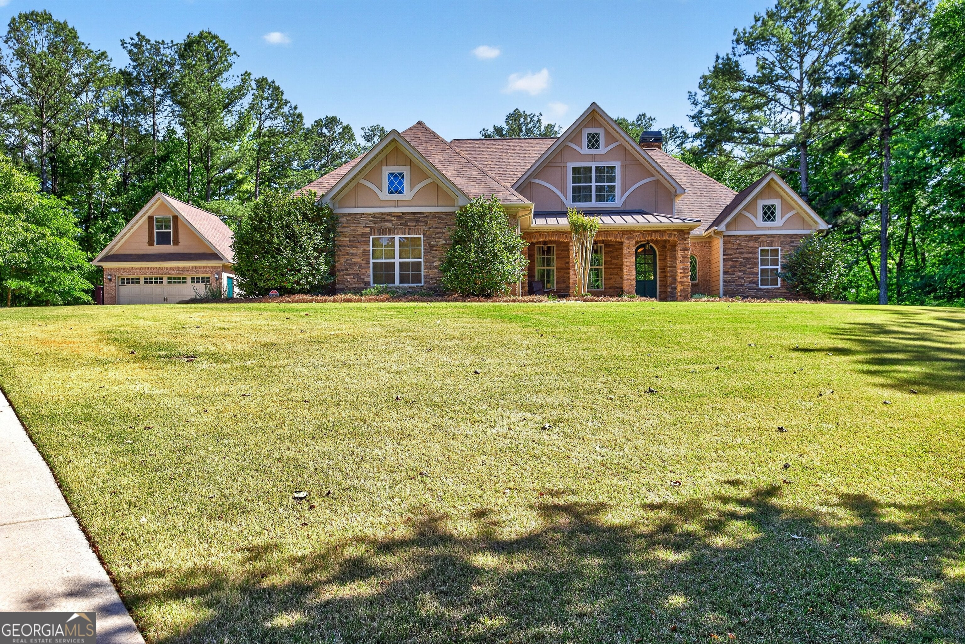 173 Coral Ridge CT