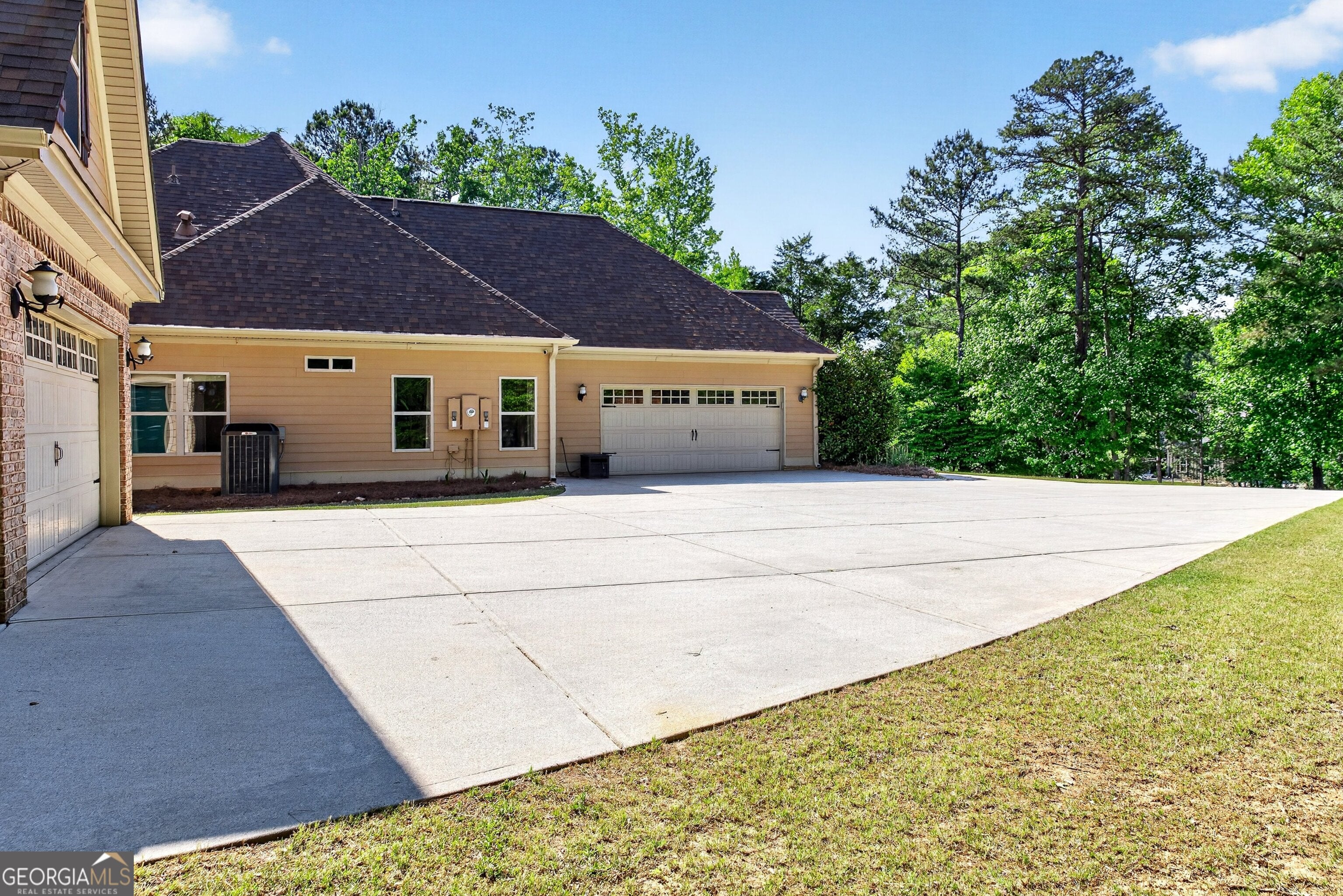173 Coral Ridge CT
