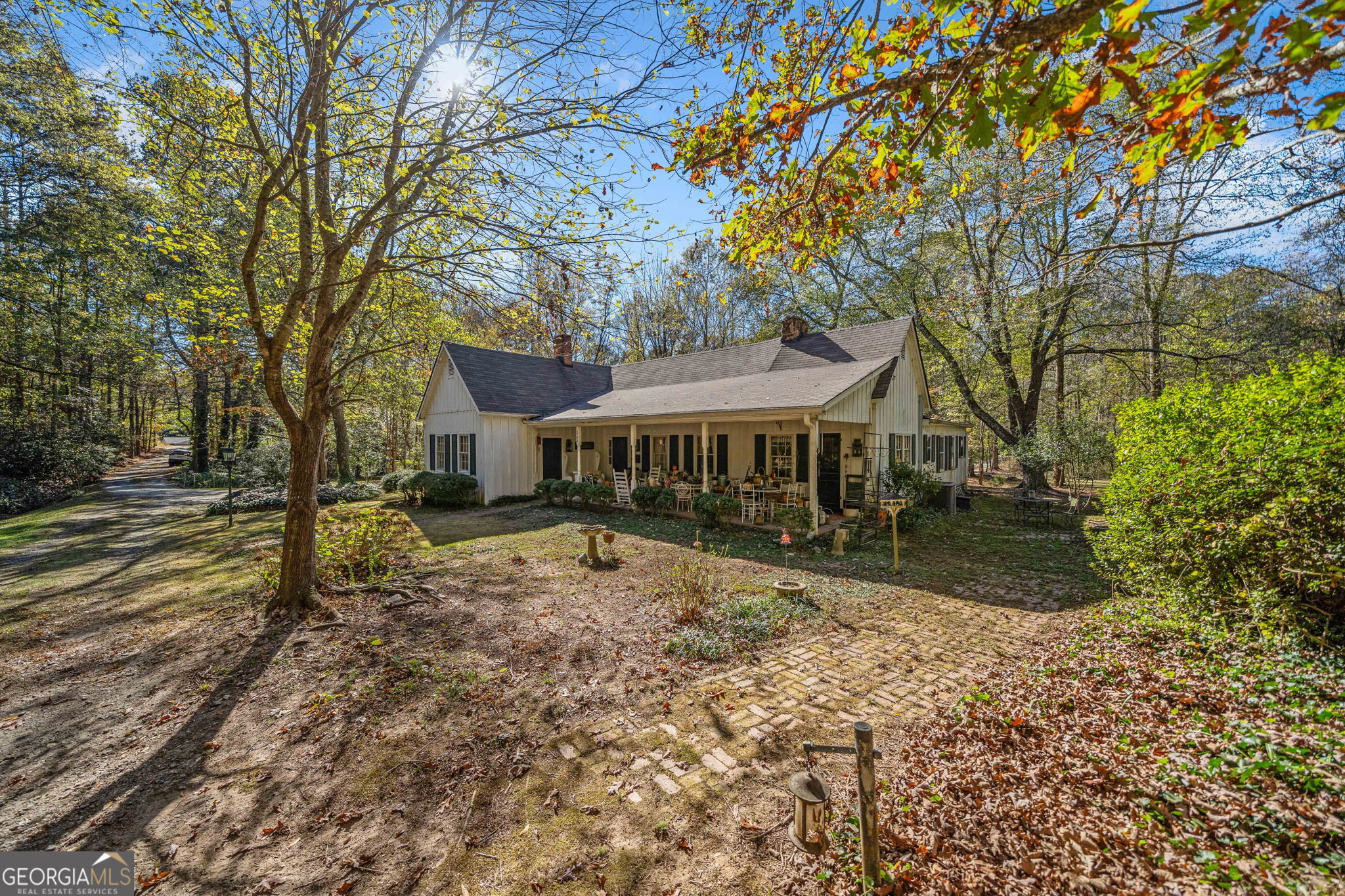 1765 Holly Springs RD NE