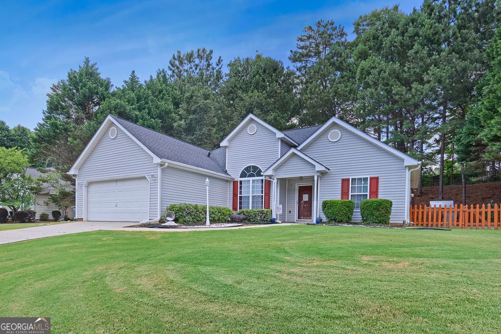 Photo of 167 Towler Shoals Drive, Loganville, GA 30052 (MLS # 10804064)