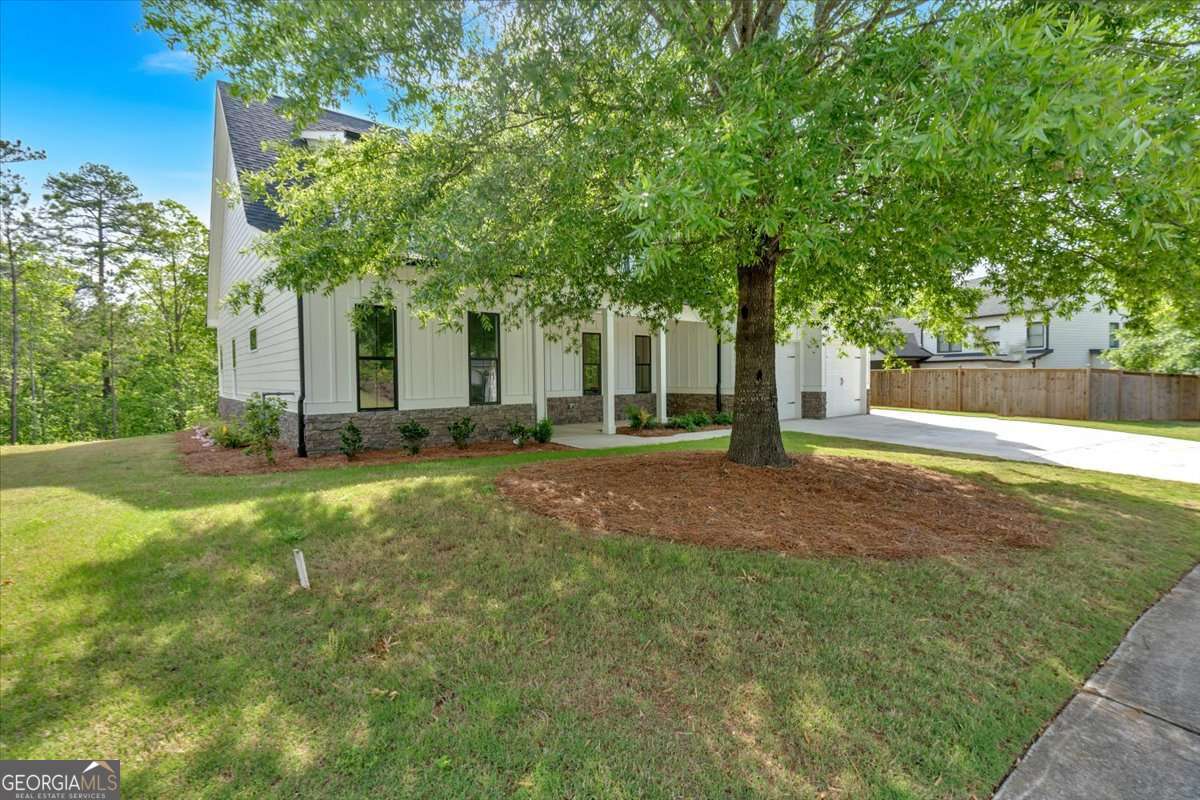 104 Belmont DR SE