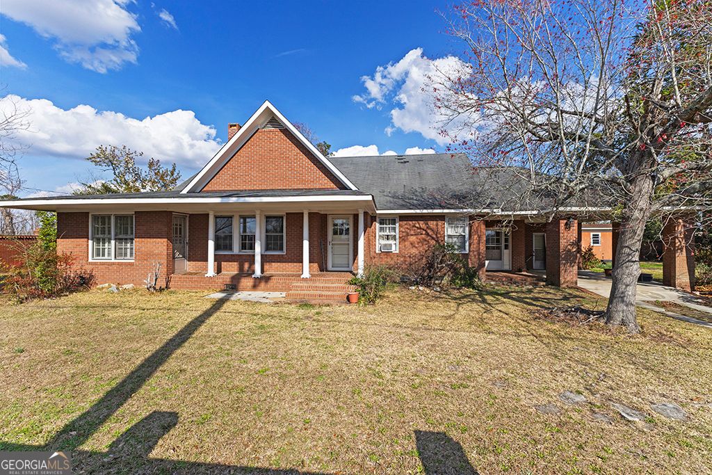 Photo of 218 A 2nd Street, Glenwood, GA 30248 (MLS # 10703251)