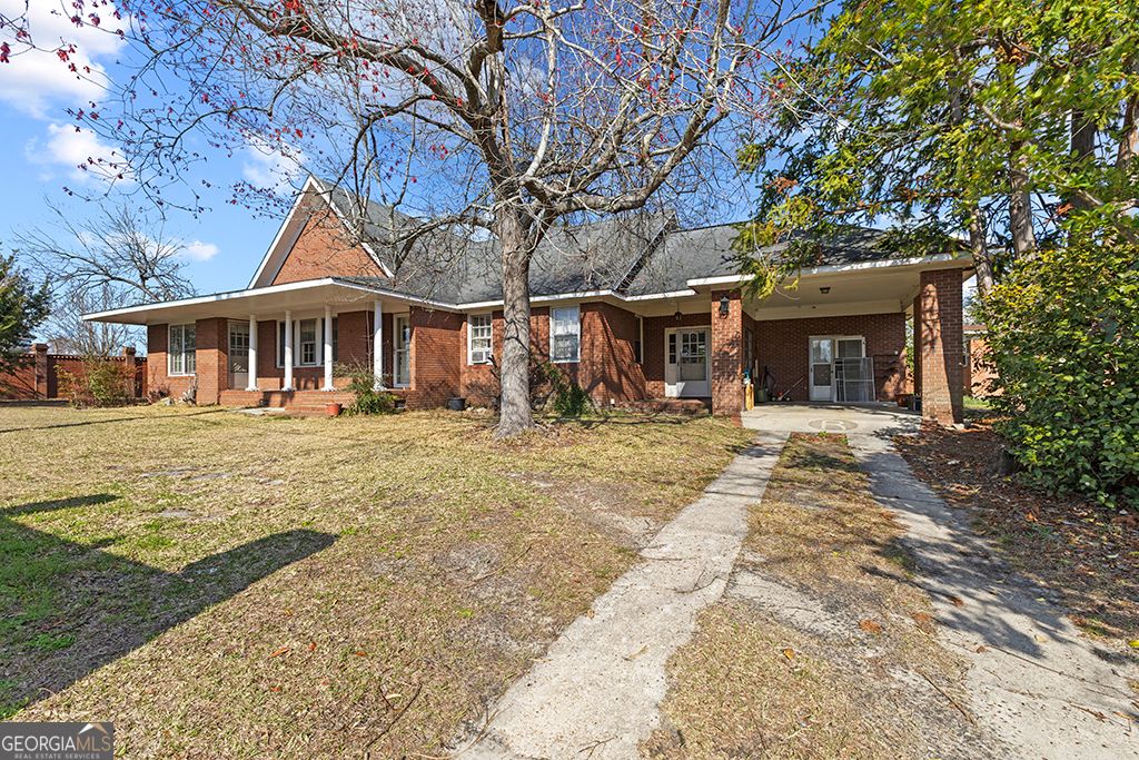 Photo of 218 A 2nd Street, Glenwood, GA 30248 (MLS # 10703251)