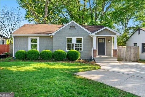 Photo of 1258 Lyle Avenue, Atlanta, GA 30344 (MLS # 10857627)
