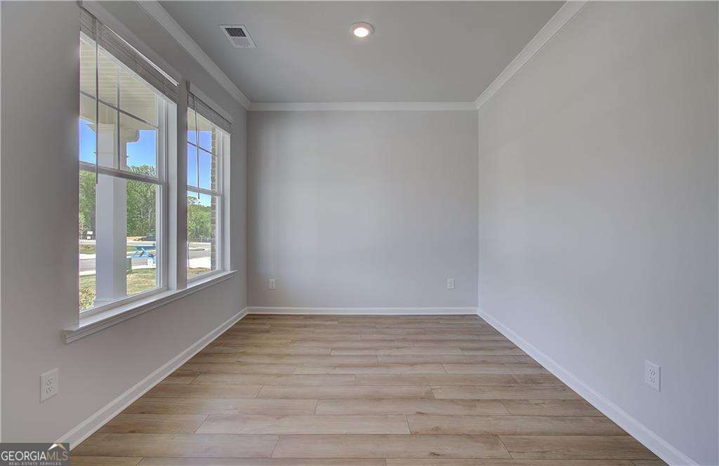 143 Dalston CV