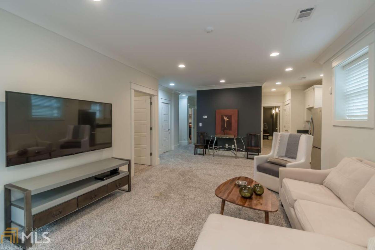Oakhurst - Residential